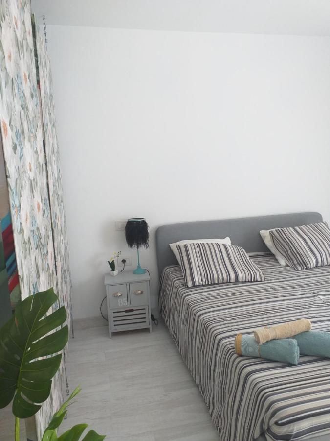 Tropical Loft Apartment Corralejo Exterior photo